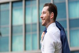 ارتباط میان افزایش سن و زندگی شاد چیست؟