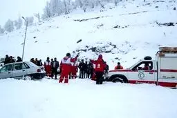 ملکی خبر داد؛ خارج کردن یک نفر از زیر بهمن در ایستگاه ۵ توچال