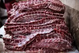 دلیل اختلاف چشمگیر قیمت گوشت از مبدا تا مقصد چیست؟ / دلال‌ها گوشت را ۴۵ هزار تومان گران کردند