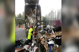 پیدا کردن حلقه الماس ازدواج از میان ۳۰ تن زباله