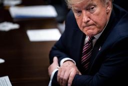 موج توییتری علیه توئیت‌های جنون آمیز ترامپ؛ کاربران انگلیسی زبان توییتر: ترامپ به وضوح در پی قانون‌شکنی در فضای مجازی است/ آیا تهدید به اقدام جنگی خلاف قوانین توییتر نیست؟