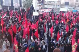 تعدادی از تشییع کنندگان بر اثر ازدحام جمعیت در کرمان جان باختند