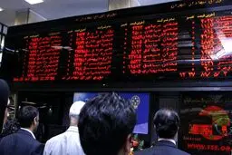 بهت بازارها در نخستین روز بازگشایی