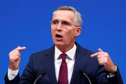 دبیرکل ناتو: ایران باید از خشونت و تشدید اوضاع جلوگیری کند