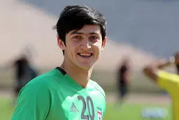 صادق مثل سردار آزمون