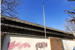 پایین کشیدن پرچم سفارت انگلیس در تهران