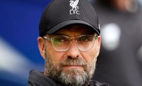 کلوپ رکورددار شد، آرنولد اولین جایزه‌اش را برد