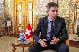 روایت وال استریت ژورنال از انتقال پیامهای بین ایران و آمریکا توسط سفیر سوئیس در تهران