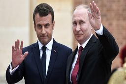 پوتین و ماکرون بر «لزوم حفظ برجام» تأکید کردند