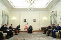 روحانی: بروز جنگ و تنش در منطقه می‌تواند بسیار خطرناک باشد