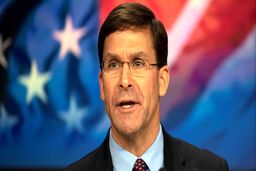 اسپر: ترامپ اختیار اقدام نظامی علیه ایران را دارد