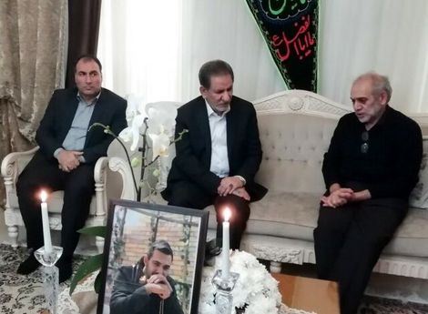 جهانگیری در دیدار با خانواده یکی از جانباختگان هواپیمای اوکراینی: تمام ابعاد حادثه تلخ هواپیمای اوکراینی باید روشن شود