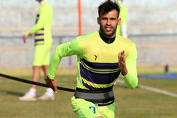 مهاجم مورد نظر پرسپولیس از تیمش اخراج شد