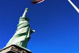 از «داعش‌های کراواتی» تا «گشت ارشاد در آمریکا»؛ در غرب چه خبر است؟