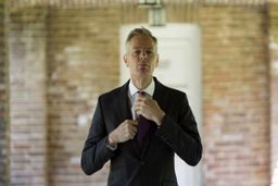 سفیر انگلیس از ایران رفت