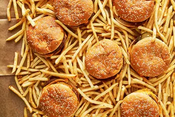 فست فودهای خطرناکی که هرگز نباید سفارش دهیم