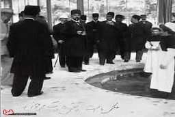 ۲۶ دی ۵۷ به زبان ساده