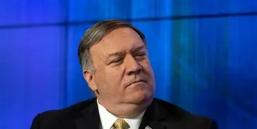 پامپئو اقدام تروریستی آمریکا در به شهادت رساندن سپهبد سلیمانی را قانونی اعلام کرد!