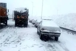 لزوم تردد با زنجیر چرخ در محورهای ۷ استان