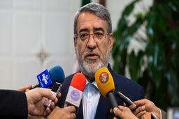 وزیر کشور: بالاترین استانداردها در تولید شیر رعایت می‌شود/ دستگیری عوامل کیک‌های آلوده