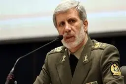 وزیر دفاع: قدرت دفاعی بستر ساز پیشرفت سایر مولفه های قدرت در نظام اسلامی است