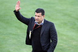 تماس تلفنی هیات رئیسه فدراسیون با علی دایی