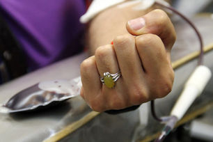 بیشترین اهداکنندگان خون در کشور چند ساله‌اند؟