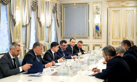 زلسنکی در دیدار با وزیر راه: ایران به تعهداتش درباره هواپیما عمل کرده است