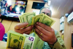 سقوط دلار به ۸ هزار تومان در صورت فروش نفت