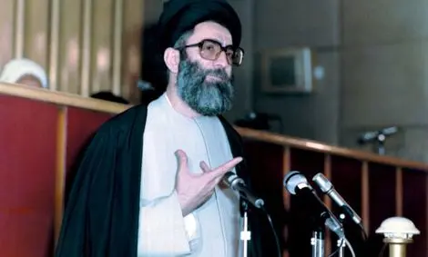 مواضع آیت الله خامنه‌ای در نخستین انتخابات ریاست جمهوری چه بود؟