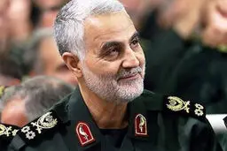 روایتی از یک اقدام خطرناک و شجاعانه سردار سلیمانی /حاج قاسم با بالگرد به کدام شهر برای شکستن محاصره داعش رفت؟!