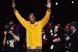 واکنش احمدی نژاد به درگذشت کوبی برایانت+ عکس