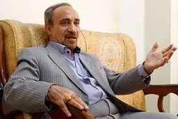 وقتی توئیت فارسی ترامپ، قند در دل بعضی مخالفان دولت آب کرد /هجمه ها به ظریف پشت پرده انتخاباتی دارد؟
