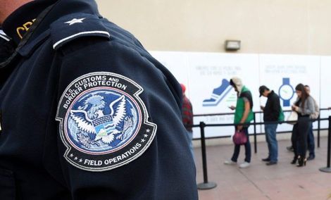 پولیتیکو: آمریکا ورود اتباع ایرانی را ممنوع کرده است