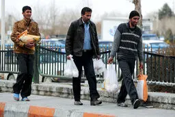 یک مقام مسئول کارگری تاکید کرد درصد افزایش مزد کارگران کمتر از سال گذشته نباشد