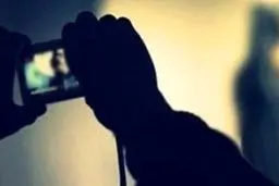 قضیه لو رفتن عکس جنجالی آقای سرمربی/ ارتباط نامتعارف با دختران خارجی دردسرساز شد!