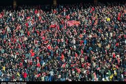 زنوزی: تغییر نام تراکتورسازی به نظر هواداران بستگی دارد