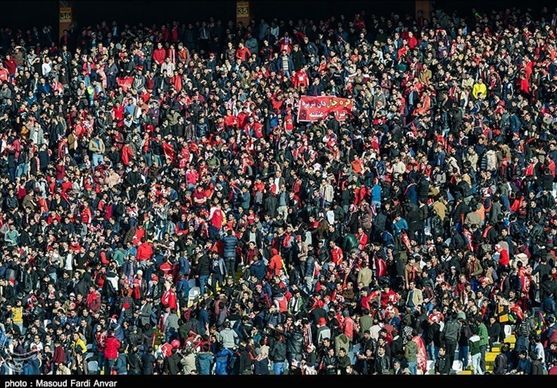زنوزی: تغییر نام تراکتورسازی به نظر هواداران بستگی دارد