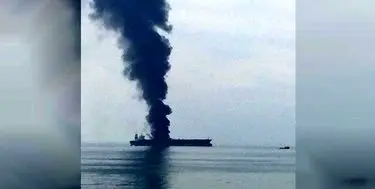 مقام هندی: در آتش‌سوزی نفتکش در شارجه، حداقل ۴ نفر کشته شدند