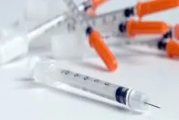 انسولین قلمی کمبود ندارد