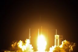 صفر تا صد پرتاب ماهواره ایرانی ظفر ۱/ ایرانی‌ها در بهار منتظر ماهواره بعدی باشند