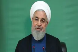 روحانی به جمع راهپیمایان یوم الله ۲۲ بهمن پیوست