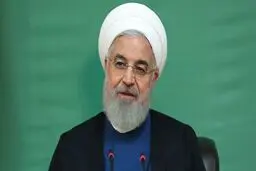 روحانی به جمع راهپیمایان یوم الله ۲۲ بهمن پیوست