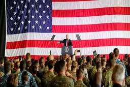 پکن: تقویت بنیه نظامی آمریکا تهدید علیه جهان است