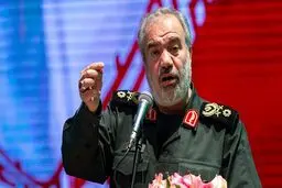 شهید سلیمانی فرمانده اصلی مقابله با شرارت‌های آمریکا بود