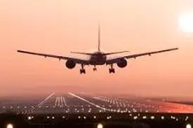 صدای انفجارهای متعدد در شرق و غرب تهران به گوش میرسد. ظاهرا فرودگاه مهرآباد هدف قرار گرفته است