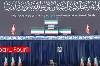 پیکر رهبر شهید و خانواده ایشان در مصلی تهران قرار گرفت/ مراسم نماز و تشییع از یکشنبه تا پنج‌شنبه+ویدیو