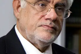 عارف: پیروزی ایران مرهون رهبری هوشمندانه آیت‌الله مجتبی خامنه‌ای و ایستادگی ملت
