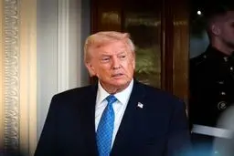 ترامپ: من نمی‌توانم بگویم چه اتفاقی می‌افتد، اما به‌نظر می‌رسد ایرانی‌ها این گزینه (اعدام) را از روی میز برداشته‌اند ولی گزینه نظامی من روی میز است