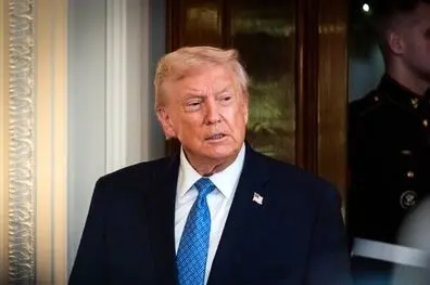 ترامپ: من نمی‌توانم بگویم چه اتفاقی می‌افتد، اما به‌نظر می‌رسد ایرانی‌ها این گزینه (اعدام) را از روی میز برداشته‌اند ولی گزینه نظامی من روی میز است